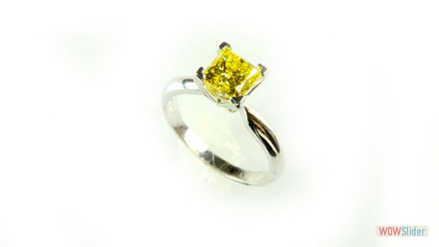 YELLOW DIAMOND RING