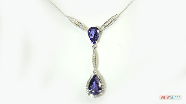TANZANITE AND DIAMOND NECKLACE