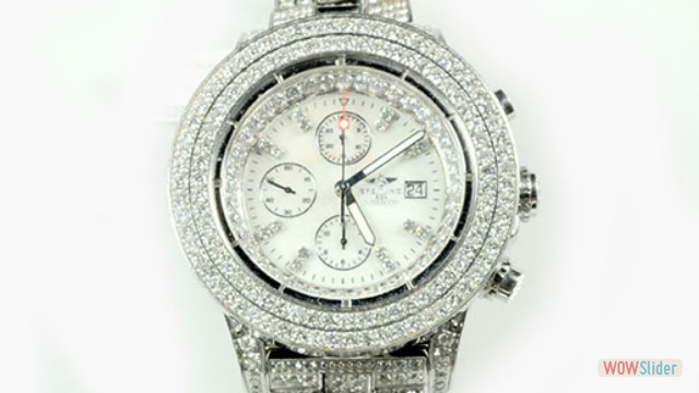 MENS BREITLING AVENGER CHRON